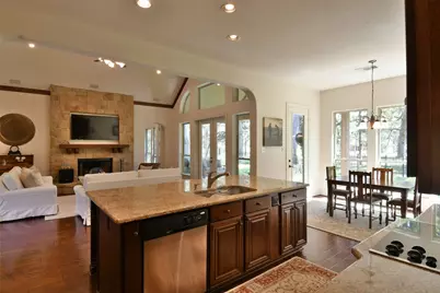 901 N Falls Drive, New Ulm, TX 78950 - Photo 8