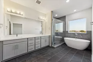 410 N Stiles St, Houston, TX 77011 - Photo 8