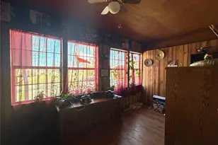 19519 Co Rd 377, Marquez, TX 77865 - Photo 20