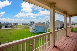 3228 Castle Dr, Crystal Beach, TX 77650 - Photo 22