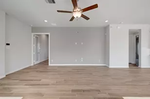 27231 Scarlet Paint Brush Dr, Hockley, TX 77447 - Photo 18