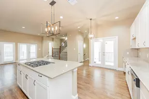 5209 Schuler St, Houston, TX 77007 - Photo 8