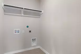 2414 E Heritage Dr, Dayton, TX 77535 - Photo 22