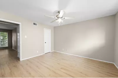 2012 Brun Street #E, Houston, TX 77019 - Photo 16