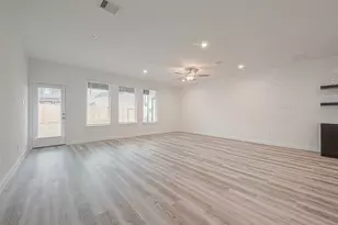 3012 Skyline Mesa Dr, Houston, TX 77047 - Photo 4