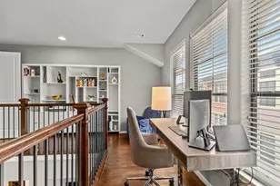 1049 W 22nd St, Houston, TX 77008 - Photo 26