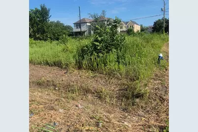 0000 Rue Street, Houston, TX 77033 - Photo 2