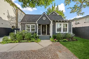 614 W 28th St, Houston, TX 77008 - Photo 2
