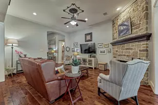 11 Almondell Ct, The Woodlands, TX 77354 - Photo 16