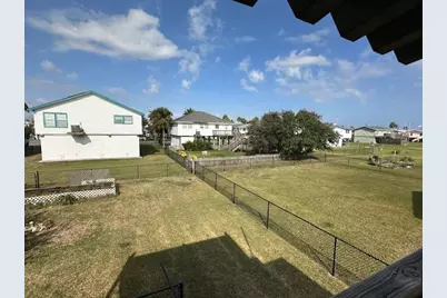 16602 Jamacia Inn Street, Jamaica Beach, TX 77554 - Photo 6