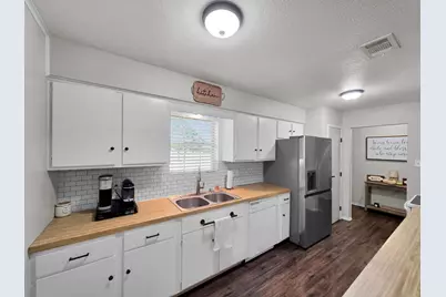 64 Cr 4010, Dayton, TX 77535 - Photo 30