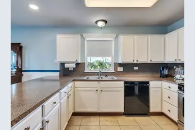 16631 Mansvelt Road, Jamaica Beach, TX 77554 - Photo 18