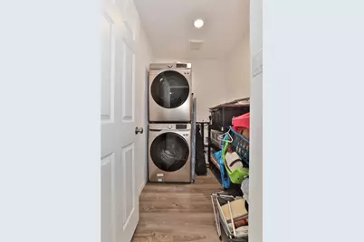 184 Kelly Street, Angleton, TX 77515 - Photo 26