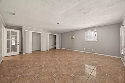 10607 Bainbridge Street, Houston, TX 77016 - Photo 32