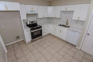 2611 Ashington Dr, Houston, TX 77067 - Photo 4