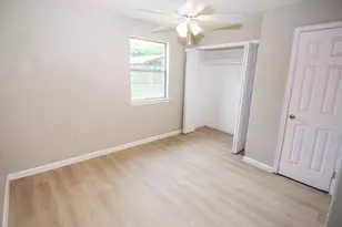 2611 Ashington Dr, Houston, TX 77067 - Photo 8