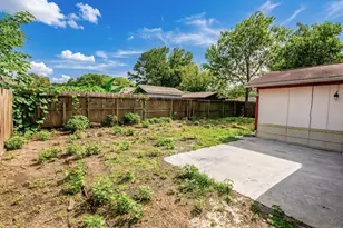 2611 Ashington Dr, Houston, TX 77067 - Photo 16