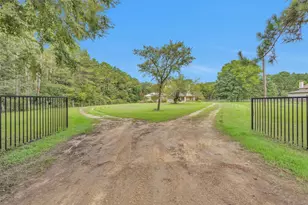 2286 Spring Branch Rd, Montgomery, TX 77316 - Photo 2