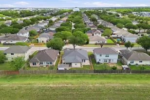 12638 Coho Ln, Houston, TX 77045 - Photo 24