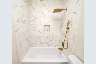 319 E Gulf Street, Baytown, TX 77520 - Photo 22