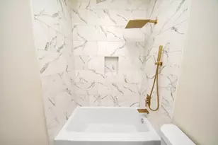 319 E Gulf St, Baytown, TX 77520 - Photo 22