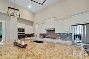 15527 Salmon Springs Dr, Conroe, TX 77302 - Photo 10