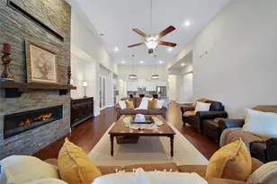 15527 Salmon Springs Dr, Conroe, TX 77302 - Photo 6