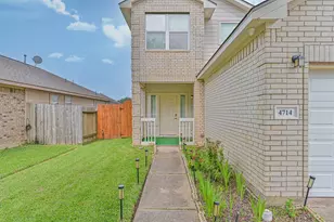 4714 Montclair Hill Ln, Fresno, TX 77545 - Photo 4