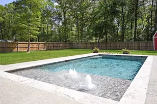 2406 Hummingbird St, New Caney, TX 77357 - Photo 4