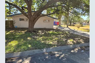 5006 Interlachen Street, Baytown, TX 77521 - Photo 6