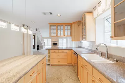 519 E Hillary Circle, Sugar Land, TX 77498 - Photo 14