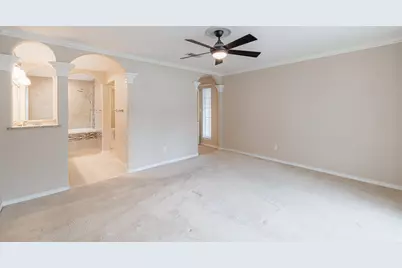 519 E Hillary Circle, Sugar Land, TX 77498 - Photo 16