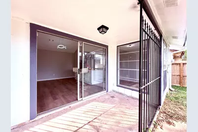 12071 Plumbrook Drive, Houston, TX 77099 - Photo 34