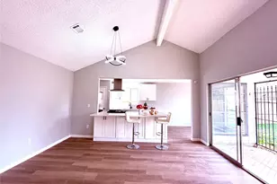 12071 Plumbrook Dr, Houston, TX 77099 - Photo 6