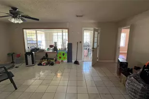 13218 Indianapolis St, Houston, TX 77015 - Photo 6