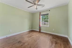 511 Jones Rd, Highlands, TX 77562 - Photo 12