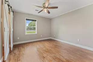 511 Jones Rd, Highlands, TX 77562 - Photo 14