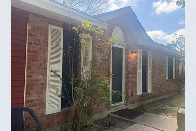 9814 Trumpet Street #-, Houston, TX 77078 - Photo 2