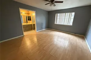 11315 Paramount Ln, Houston, TX 77067 - Photo 6