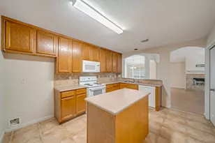 12810 Lakeshore Dr, Montgomery, TX 77356 - Photo 10