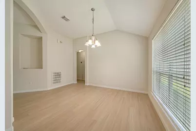 12810 Lake Shore Drive, Montgomery, TX 77356 - Photo 8