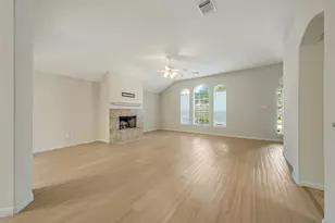 12810 Lakeshore Dr, Montgomery, TX 77356 - Photo 4