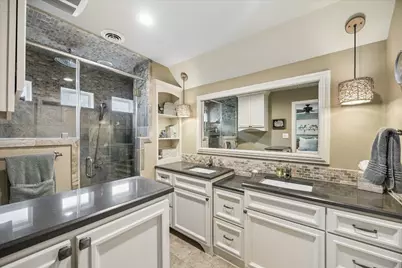 13915 Pinerock Lane, Houston, TX 77079 - Photo 14