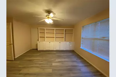 215 W New Meadows Drive, Sugar Land, TX 77479 - Photo 18