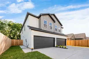 7930 Corinth St, Houston, TX 77051 - Photo 2