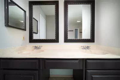 2411 Gunston Ct, Sugar Land, TX 77478 - Photo 16