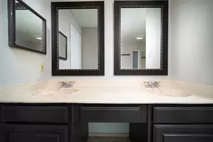 2411 Gunston Ct, Sugar Land, TX 77478 - Photo 16