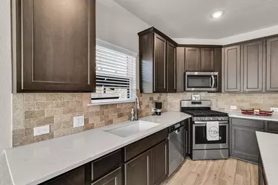 222 Racetrack Lane, Montgomery, TX 77356 - Photo 22
