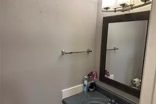 3800 Tanglewilde St, Houston, TX 77063 - Photo 14