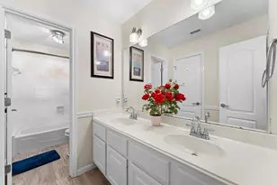 18215 Mance Ct, Houston, TX 77094 - Photo 32